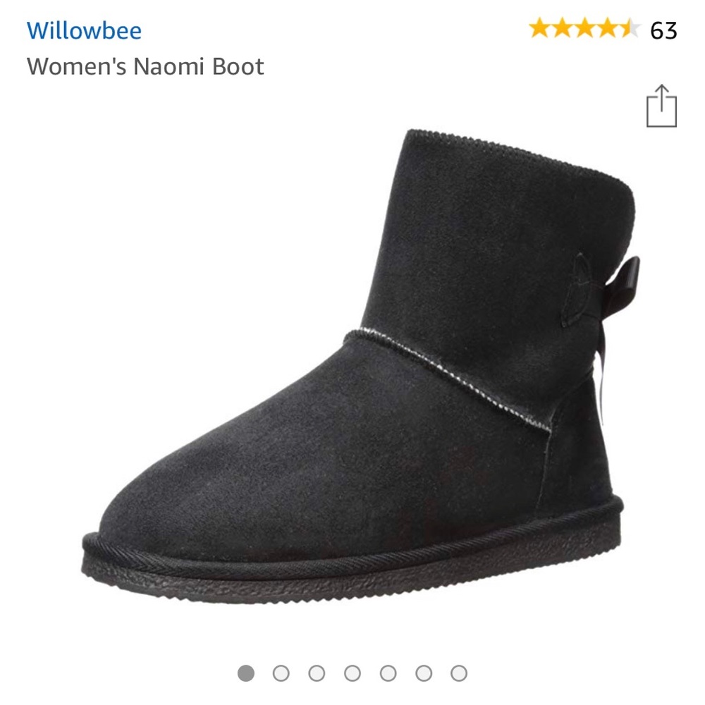 black size 8 Willowbee boots - fuzzy - fake Uggs